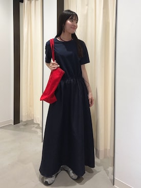「FORK&SPOON（フォークアンドスプーン）のFORK&SPOON　ドッキングワンピース（ワンピース、ブルー系）」を使った、内山千笑さん（レディース・160cm）の春コーディネート