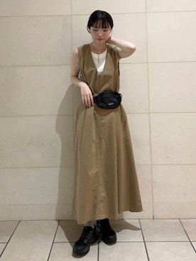「アーバンリサーチ」｜「アイテム（ワンピース/ドレス）」を使った、内山千笑さん（レディース・161cm）の夏コーディネート