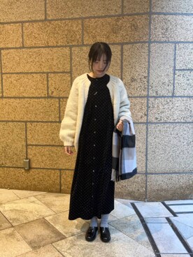 「アイテム（レインシューズ）」を使った、内山千笑さん（レディース・161cm）の冬コーディネート