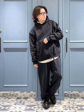 「SIGNAL SPORTS（シグナルスポーツ）の【SIGNAL SPORTS】13オンスヘビーウェイトコットン/裏毛スウェットワイドパンツ（スウェットパンツ）」を使った、はいねさん（メンズ・165cm）の冬コーディネート