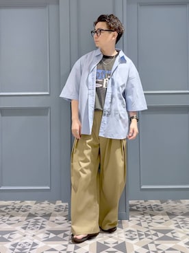 「RAGEBLUE（レイジブルー）のSPRAY LOGO LOOSE FIT SHIRTS/スプレーロゴルーズシルエットシャツ（シャツ/ブラウス、ブルー系）」を使った、はいねさん（メンズ・165cm）の夏コーディネート