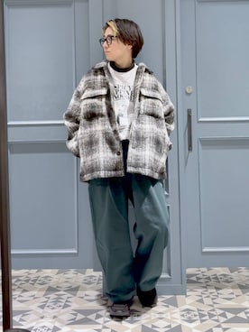 「アイテム（チノパンツ）」を使った、はいねさん（メンズ・165cm・20代）の秋コーディネート