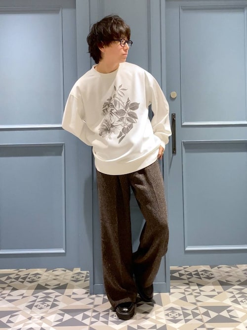 最終値下げOff-White フラワープリント スウェット BENDER TOKYO】オーバーサイズ アートフラワー グラフィック