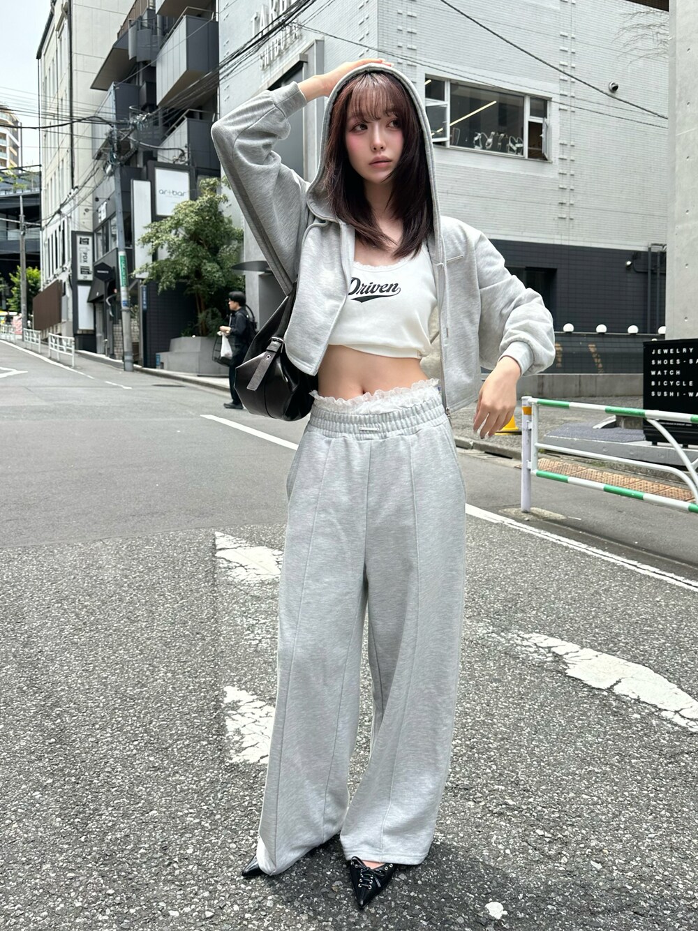 セットアップ対応】フード付ダブルジップパーカーを使った人気
