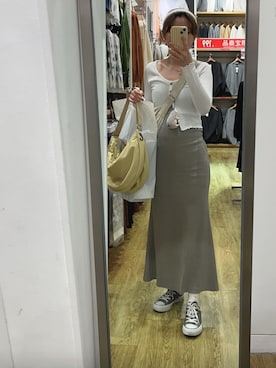 「H&M（エイチ・アンド・エム）のアイテム（ホワイト系）」を使った、tseestさん（レディース・150cm）の冬コーディネート