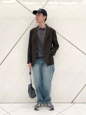 「アイテム（スーツジャケット）」を使った、山﨑 亮太さん（メンズ・172cm）の秋コーディネート