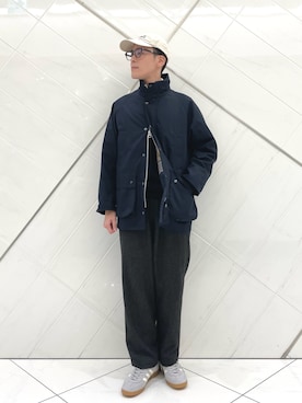 「barbour」｜「アイテム（その他アウター）」を使った、山﨑 亮太さん（メンズ・172cm）の冬コーディネート