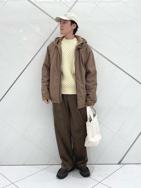 「EKAL（エカル）のアイテム（ダウンジャケット/コート）」を使った、山﨑 亮太さん（メンズ・172cm）の秋コーディネート