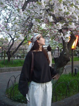 「COACH（コーチ）のアイテム」を使った、ひなたさん（レディース・162cm）の春コーディネート