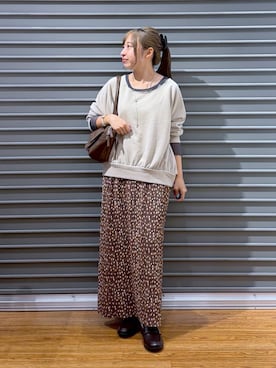 「LEPSIM（レプシィム）の【500mlペットボトルも入る】ダブルポケットボストン　1049456（ボストンバッグ、ブラウン系）」を使った、daharalepsimさん（レディース・151cm）の秋コーディネート