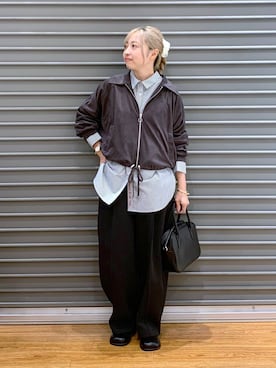 「デート/ロマンティック」｜「アイテム（スウェットパンツ）」を使った、daharalepsimさん（レディース・151cm）の秋コーディネート