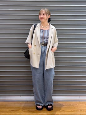 「LEPSIM（レプシィム）のフラップボディバッグ　574895（ショルダーバッグ、ブラック系）」を使った、daharalepsimさん（レディース・151cm）の夏コーディネート