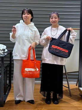 「デート/ロマンティック」｜「アイテム（トートバッグ）」を使った、daharalepsimさん（レディース・151cm）の秋コーディネート