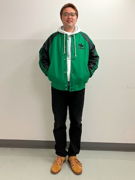 「タバコ」｜「アイテム（ジャケット/アウター）」を使った、HHさん（メンズ・174cm）の秋コーディネート