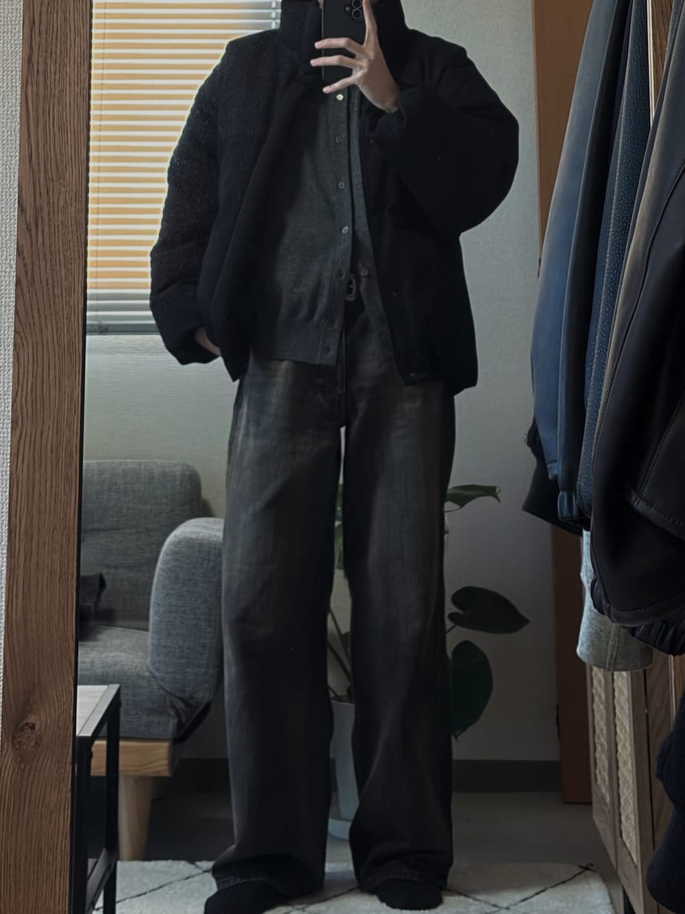 Straight Heritage Denim Pantsを使った人気ファッション