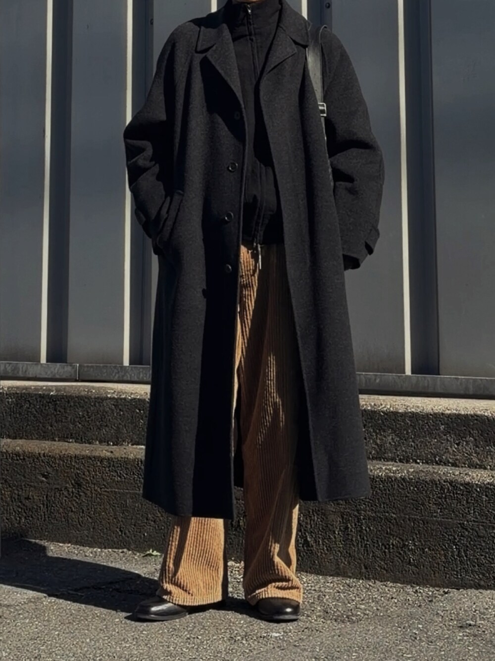 LIDNM（リドム）の「STRECCAN REVER COAT（チェスターコート）」 - WEAR