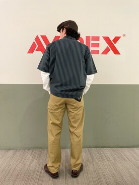 「いまどきジャケット写真」｜「アイテム（チノパンツ）」を使った、REIMAさん（メンズ・172cm）の春コーディネート