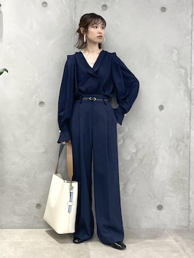 「24SS春の新作」｜「アイテム（スラックス）」を使った、_ichiさん（レディース・154cm）の冬コーディネート