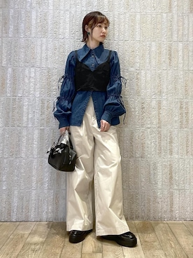「24SS春の新作」｜「アイテム（スラックス）」を使った、_ichiさん（レディース・154cm）の春コーディネート