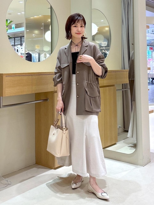 美品 RISLEY 肩掛けロングミリタリーJKT ベージュ 38 リネン混 美品 RISLEY 肩掛けロングミリタリーJKT ベージュ 38 リネン混