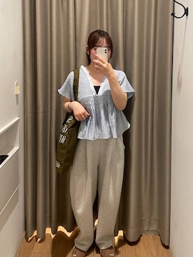 「LOWRYS FARM（ローリーズファーム）のカットイージーカーブパンツ 292362（スウェットパンツ、グレー系）」を使った、kumadayoooさん（レディース）の春コーディネート