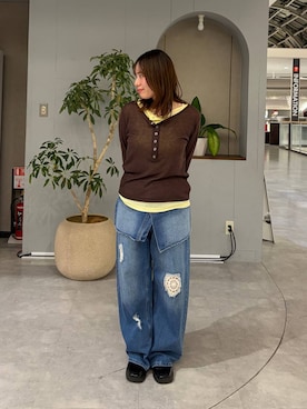 「LOWRYS FARM（ローリーズファーム）のCONE/ラップミニスカート　1047090（デニムパンツ、ブルー系）」を使った、kumadayoooさん（レディース）の秋コーディネート