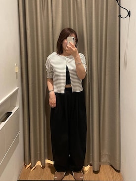 「LOWRYS FARM（ローリーズファーム）のイージーワイドカーブパンツ 327286（その他パンツ、ブラック系）」を使った、kumadayoooさん（レディース）の春コーディネート