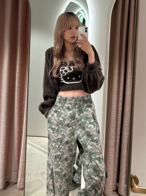 セール】【HELLO KITTYコラボ】カモフラワークパンツ（その他パンツ