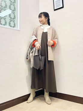 「アイテム（ストール/ショール）」を使った、MIYAZAKIさん（レディース・158cm）の秋コーディネート