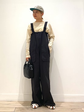 「キャンプ」｜「アイテム（オールインワン・サロペット）」を使った、naminoさん（レディース・154cm）の春コーディネート