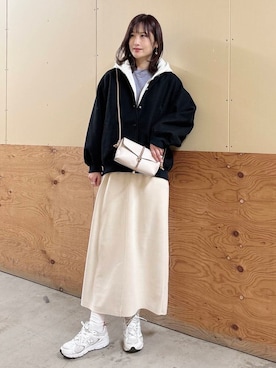 「アイテム（スタジャン）」を使った、ERIKAさん（レディース・161cm）の冬コーディネート