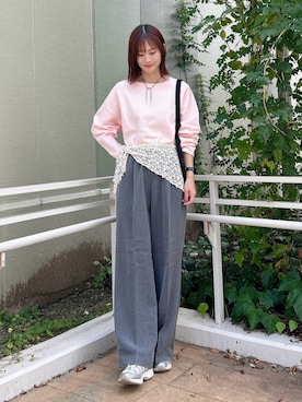 「アイテム（バンダナ/スカーフ）」を使った、ERIKAさん（レディース・161cm）の秋コーディネート