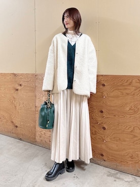 「スカートコーデ」｜「アイテム（ノーカラーコート）」を使った、ERIKAさん（レディース・161cm）の冬コーディネート