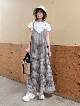 「SMELLY（スメリー）のアイテム（帽子）」を使った、ERIKAさん（レディース・161cm）の夏コーディネート