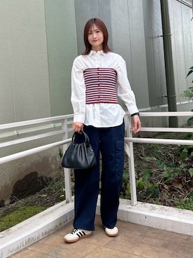 「URBAN RESEARCH（アーバンリサーチ）のマルチボーダーニットビスチェ（ニット/セーター、レッド系）」を使った、ERIKAさん（レディース・161cm）の春コーディネート