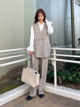 「RODE SKO（ロデスコ）のアイテム（バッグ）」を使った、ERIKAさん（レディース・161cm）の春コーディネート