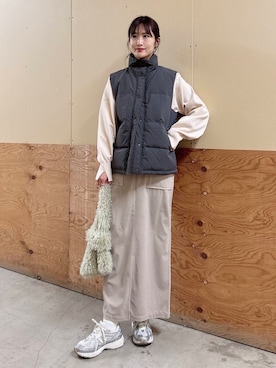 「アイテム（ダウンベスト）」を使った、ERIKAさん（レディース・161cm）の冬コーディネート