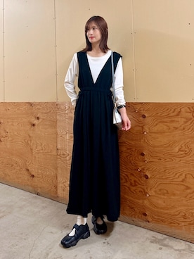 「RODE SKO（ロデスコ）のアイテム（バッグ）」を使った、ERIKAさん（レディース・161cm）の春コーディネート