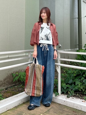 「ITEMS URBANRESEARCH（アイテムズ アーバンリサーチ）の綿麻デニムパンツ（デニムパンツ、ブルー系）」を使った、ERIKAさん（レディース・161cm）の秋コーディネート