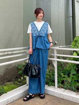 「ITEMS URBANRESEARCH（アイテムズ アーバンリサーチ）のシルケット半袖Tシャツ（Tシャツ/カットソー、ホワイト系）」を使った、ERIKAさん（レディース・161cm）の夏コーディネート