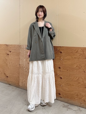 「レーススカート」｜「アイテム（その他アウター）」を使った、ERIKAさん（レディース・161cm）の春コーディネート