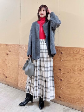 「アイテム（ノーカラーコート）」を使った、ERIKAさん（レディース・161cm）の秋コーディネート