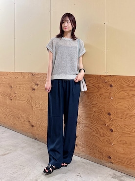 「URBAN RESEARCH DOORS（アーバンリサーチドアーズ）のリネンリヨセルイージーパンツ（その他パンツ、ブルー系）」を使った、ERIKAさん（レディース・161cm）の夏コーディネート