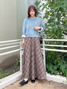 「アイテム（パンプス）」を使った、ERIKAさん（レディース・161cm）の秋コーディネート