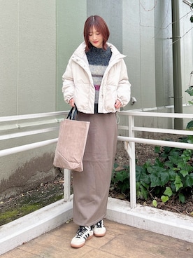 「スカートコーデ」｜「アイテム（ダウンジャケット/コート）」を使った、ERIKAさん（レディース・161cm）の秋コーディネート