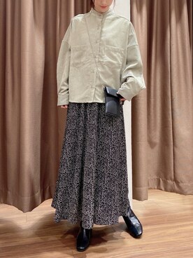 「アニマル」｜「アイテム（その他）」を使った、ERIKAさん（レディース・161cm）の秋コーディネート