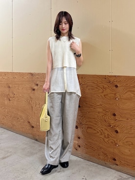 「ITEMS URBANRESEARCH（アイテムズ アーバンリサーチ）のノースリーブニットドッキングシャツ（シャツ/ブラウス、ホワイト系）」を使った、ERIKAさん（レディース・161cm）の夏コーディネート