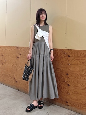 「RODE SKO（ロデスコ）のダブルベルテッドサンダル（サンダル、ブラック系）」を使った、ERIKAさん（レディース・161cm）の夏コーディネート