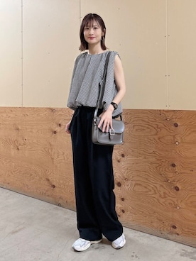 「アイテム（バングル/リストバンド）」を使った、ERIKAさん（レディース・161cm）の夏コーディネート