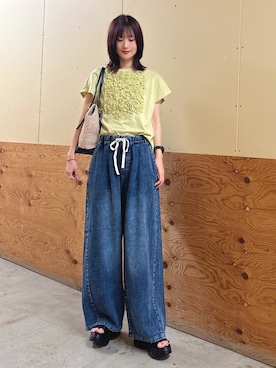 「URBAN RESEARCH Sonny Label（アーバンリサーチサニーレーベル）のフロントフリルプルオーバー（Tシャツ/カットソー、グリーン系）」を使った、ERIKAさん（レディース・161cm）の夏コーディネート